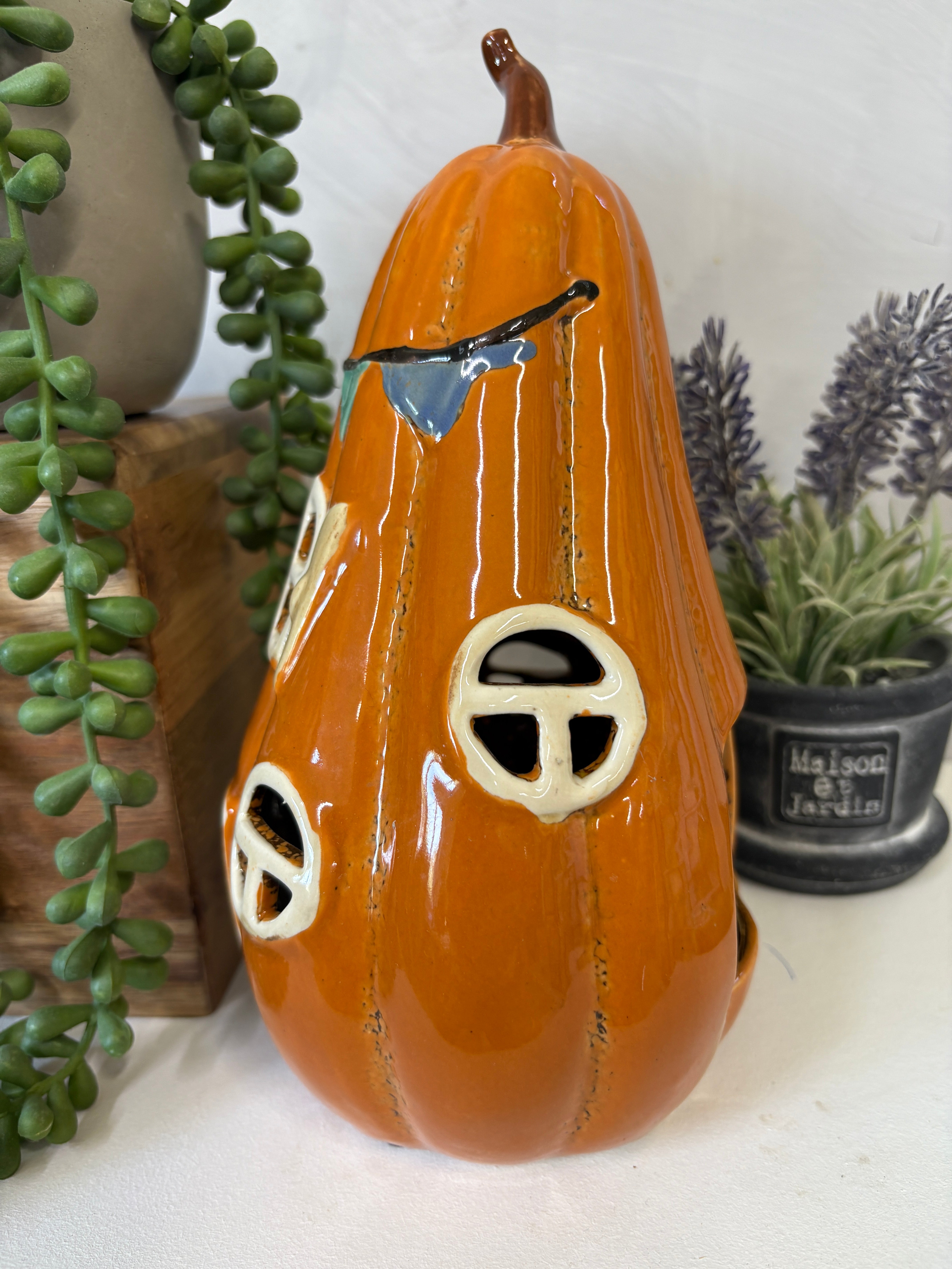 Village Pottery Squash House