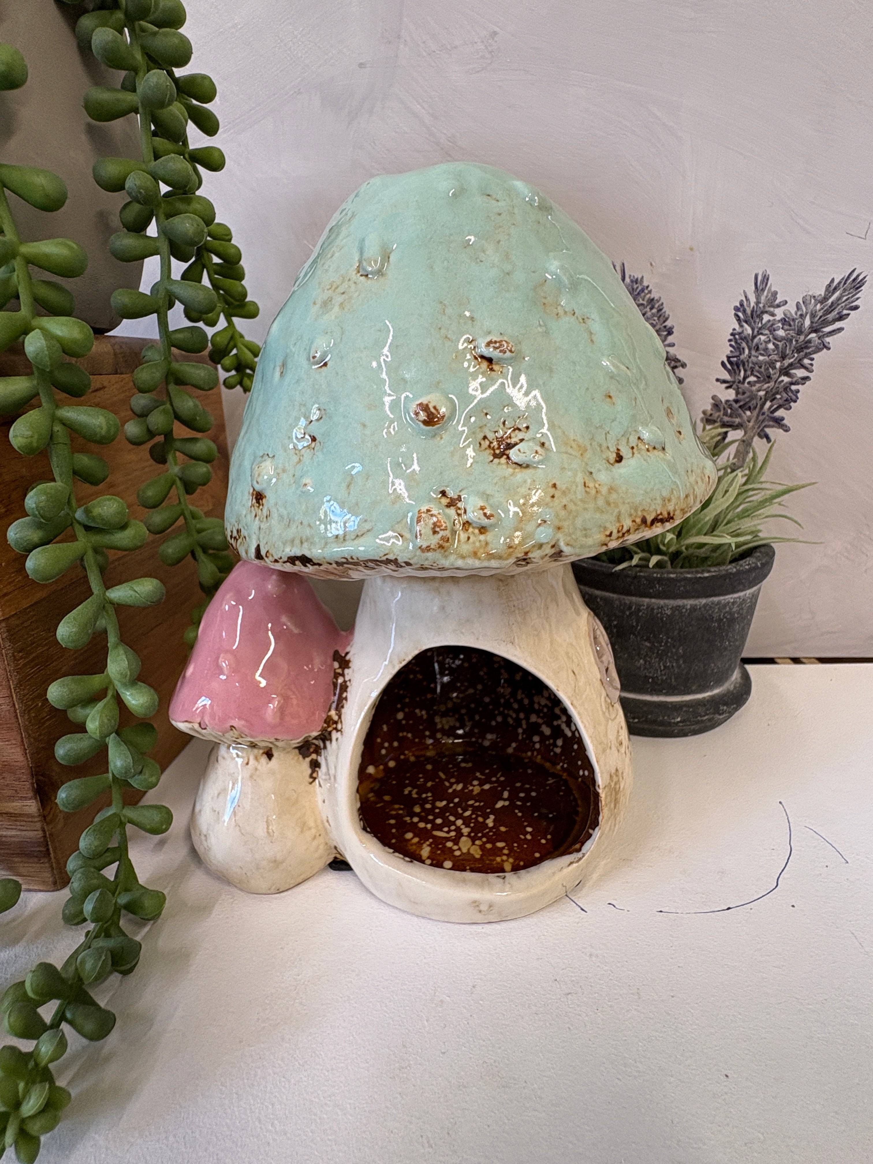 Village Pottery Toadstool House