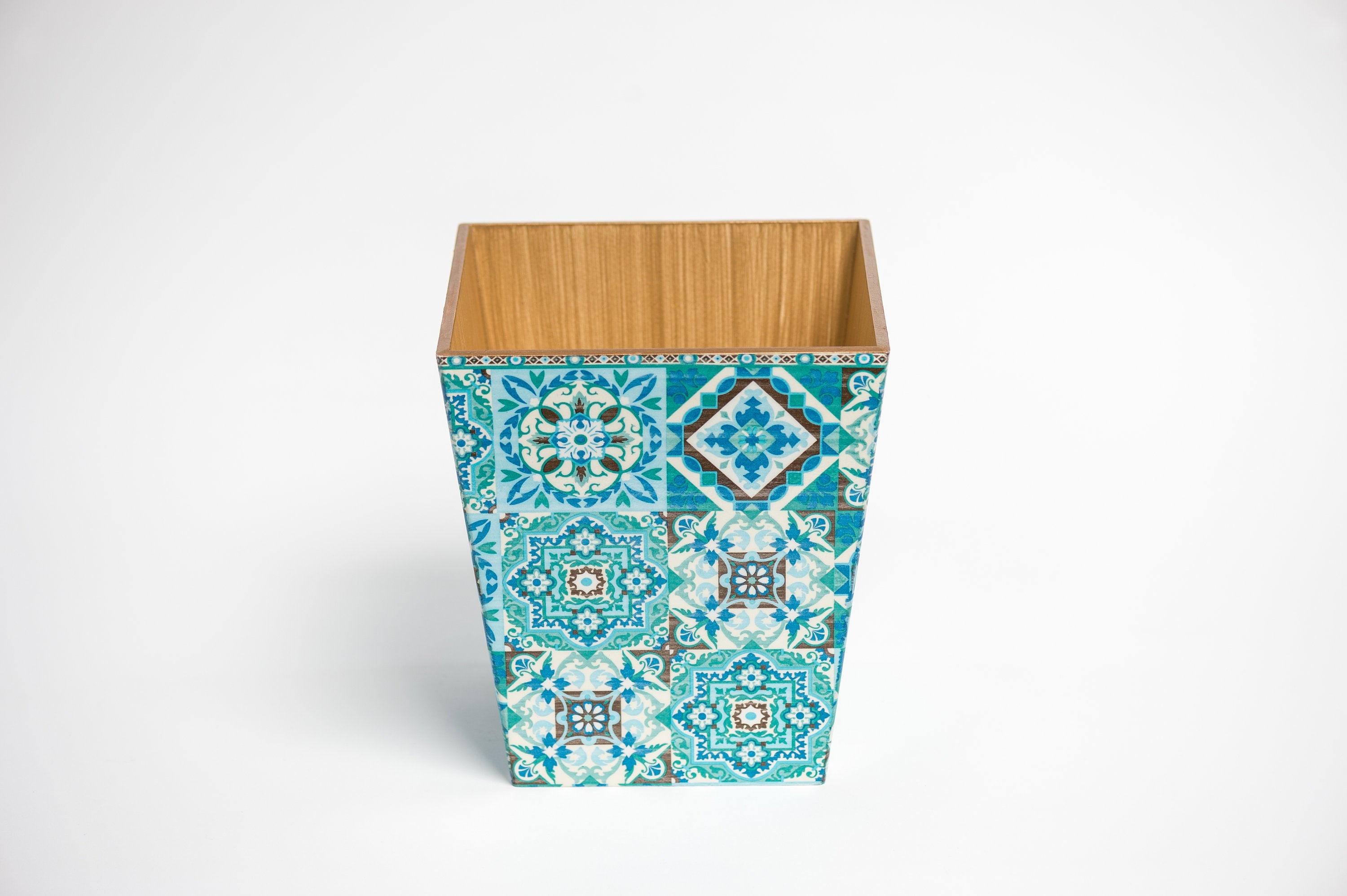 Blue Tiles Waste Paper Bin & Tissue Box Cover Set
